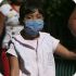Медицинские маски стали самым востребованным товаром в Китае