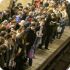 Женщина погибла под поездом на станции метро 